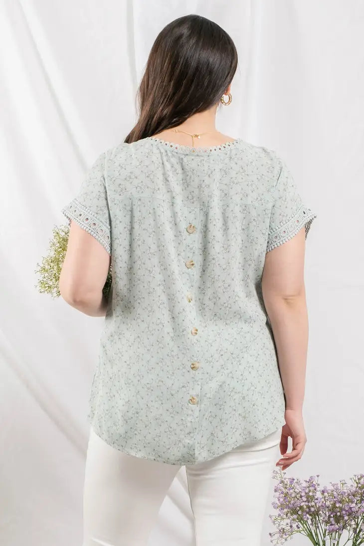 Button And Lace Top Mint